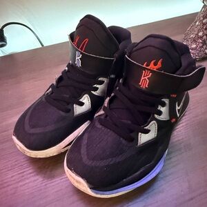 Nike Kids Black and Blue Sneakers